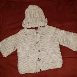 White hat and sweater set